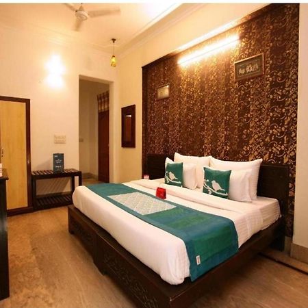 Suites Admiral Delhi Airport New Delhi Eksteriør bilde