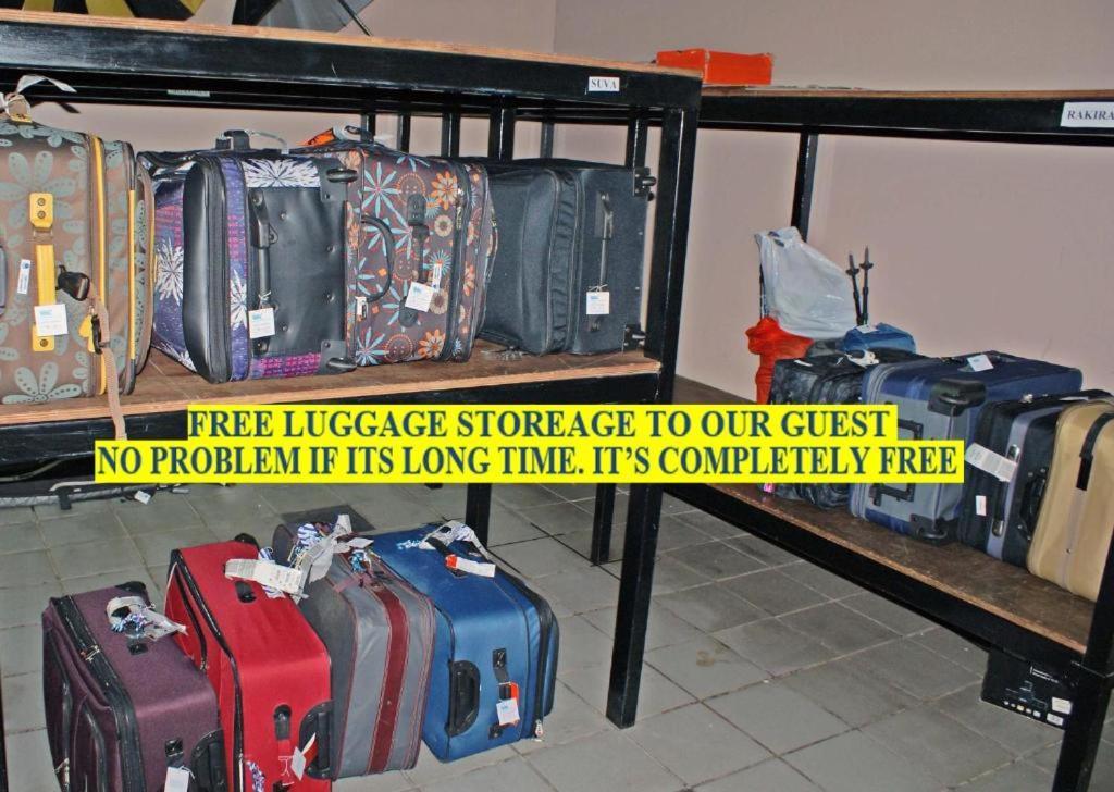 Suites Admiral Delhi Airport New Delhi Eksteriør bilde