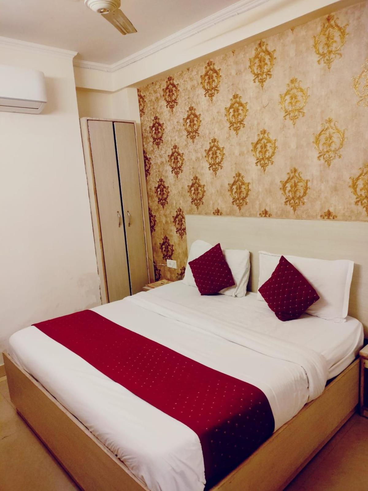 Suites Admiral Delhi Airport New Delhi Eksteriør bilde